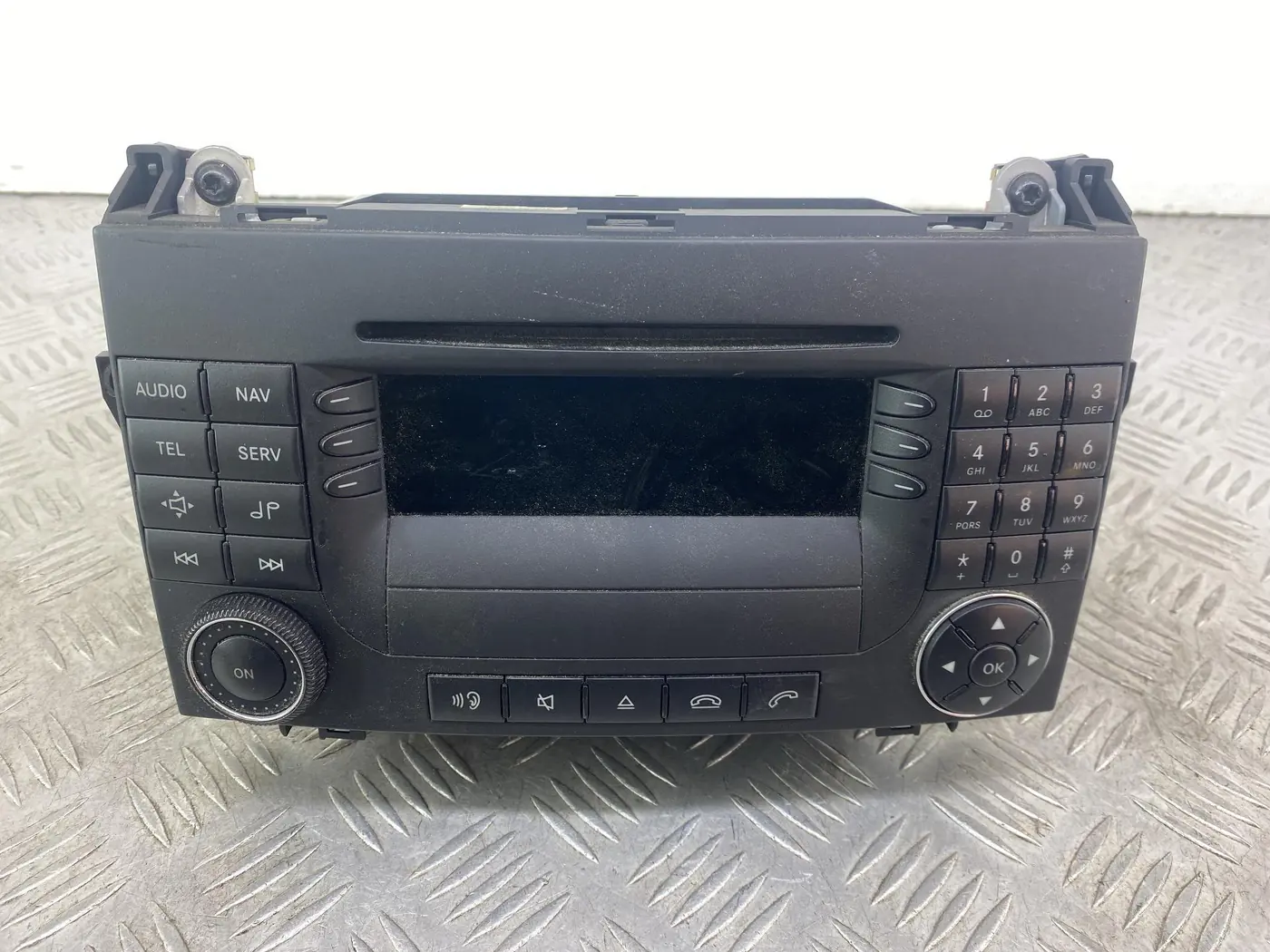 Магнитола к Mercedes-Benz Vito 2006