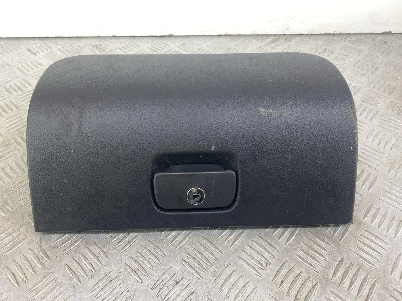 Бардачок к Mercedes-Benz Vito 2006