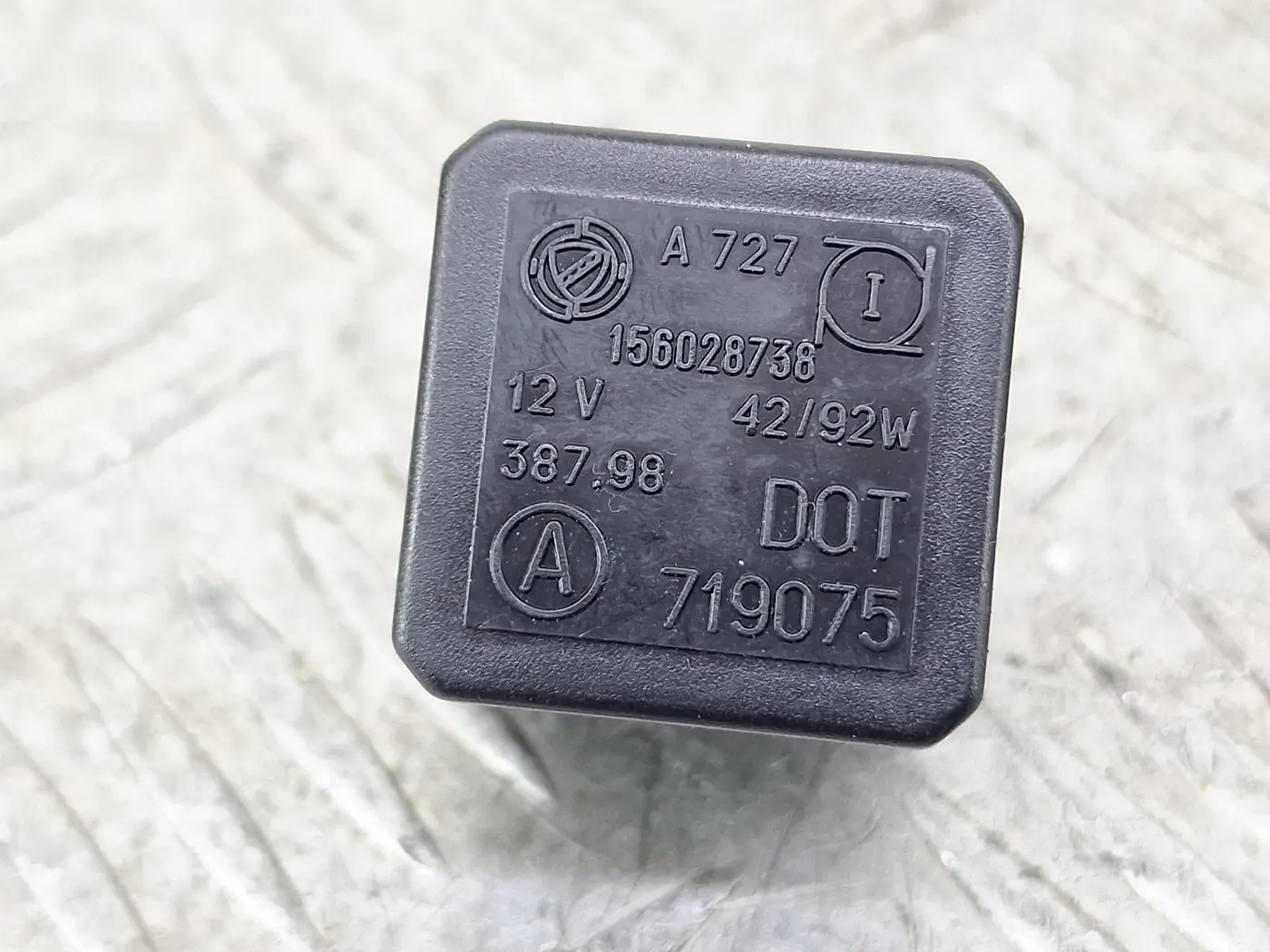 Реле поворотов к Alfa Romeo 156 2002