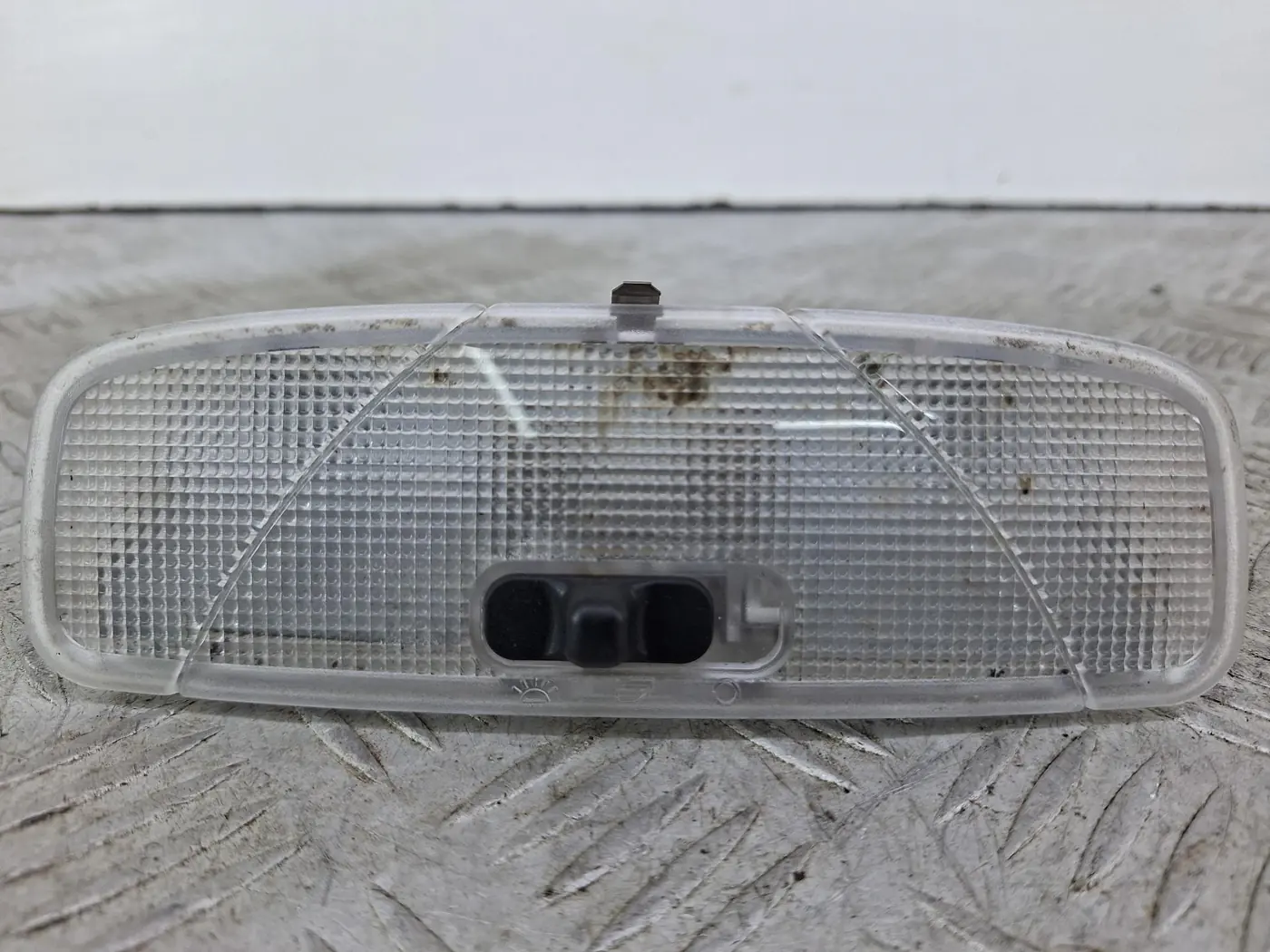 Фонарь салона (плафон) к Ford Focus 1999