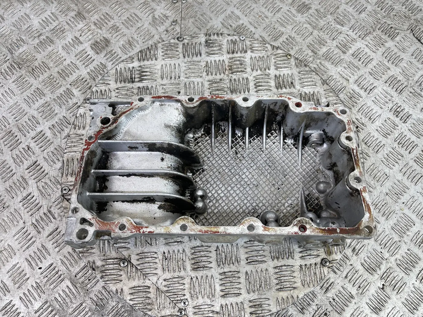 Поддон к Land Rover Freelander 2000