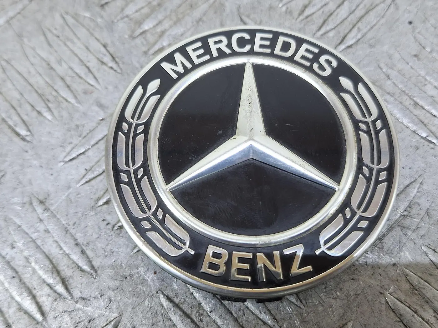 Колпачок литого диска к Mercedes-Benz GLB 2021