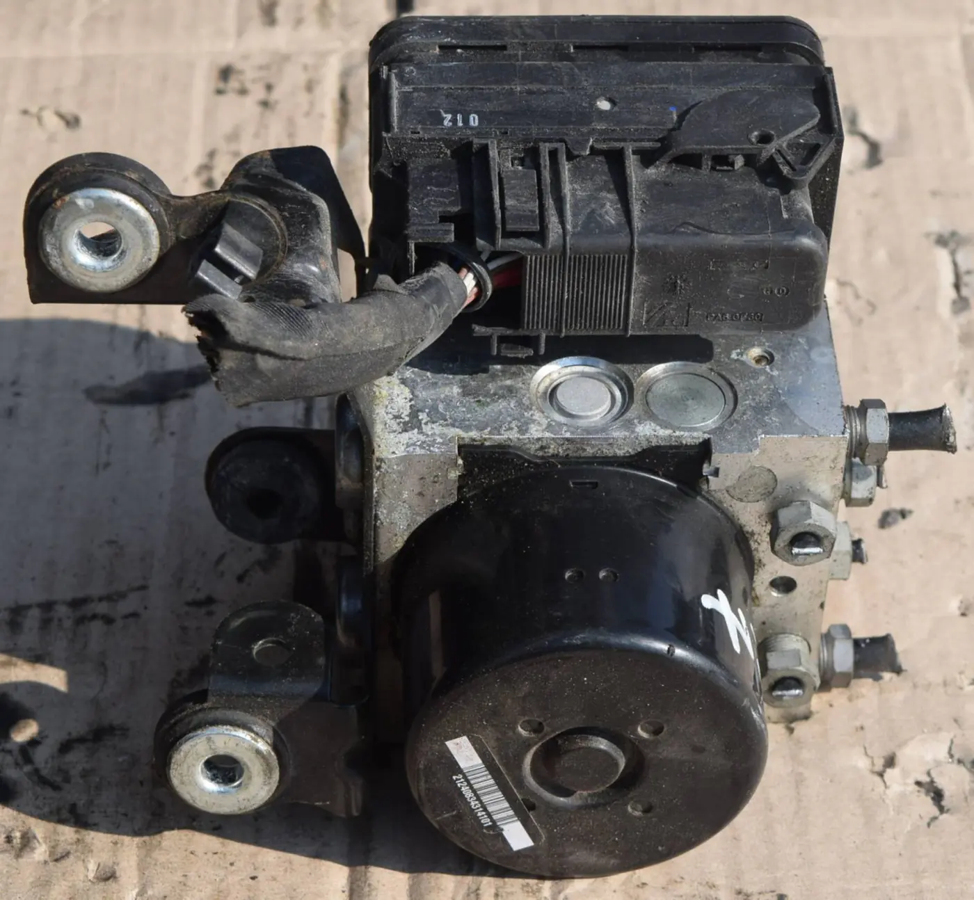 Блок ABS к Volvo XC70 2011