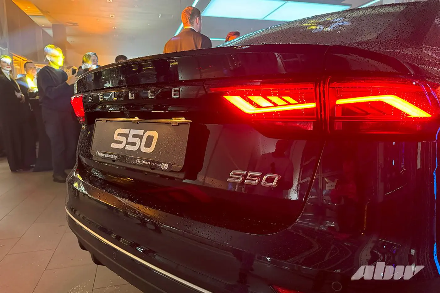 BELGEE S50 стал лидером сегмента в России – LADA заметно отстает
