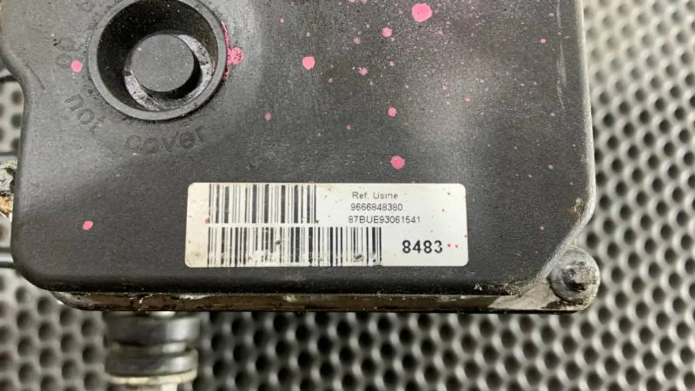 Блок ABS к Peugeot 5008 2011
