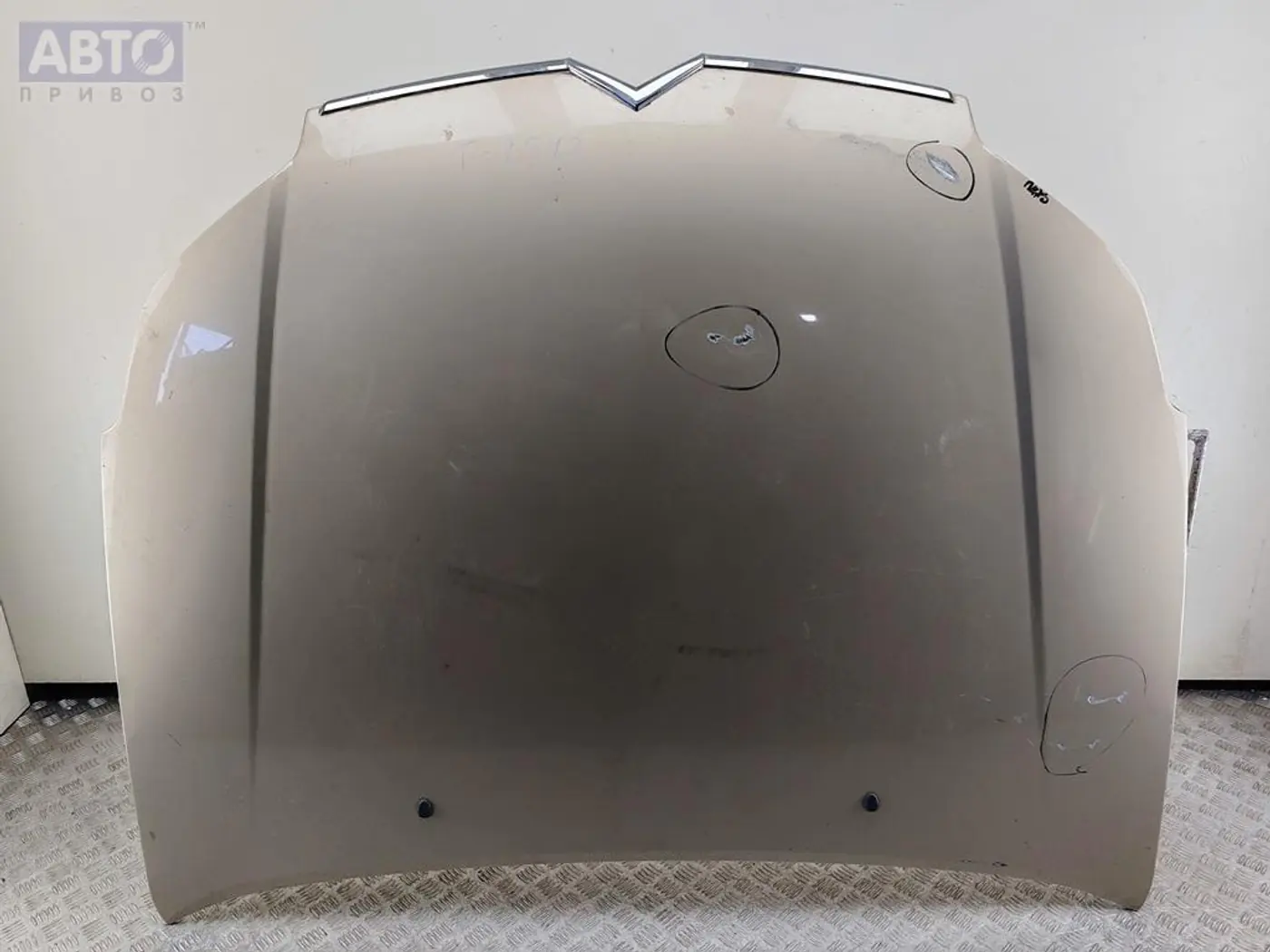 Капот к Citroen C5 2006