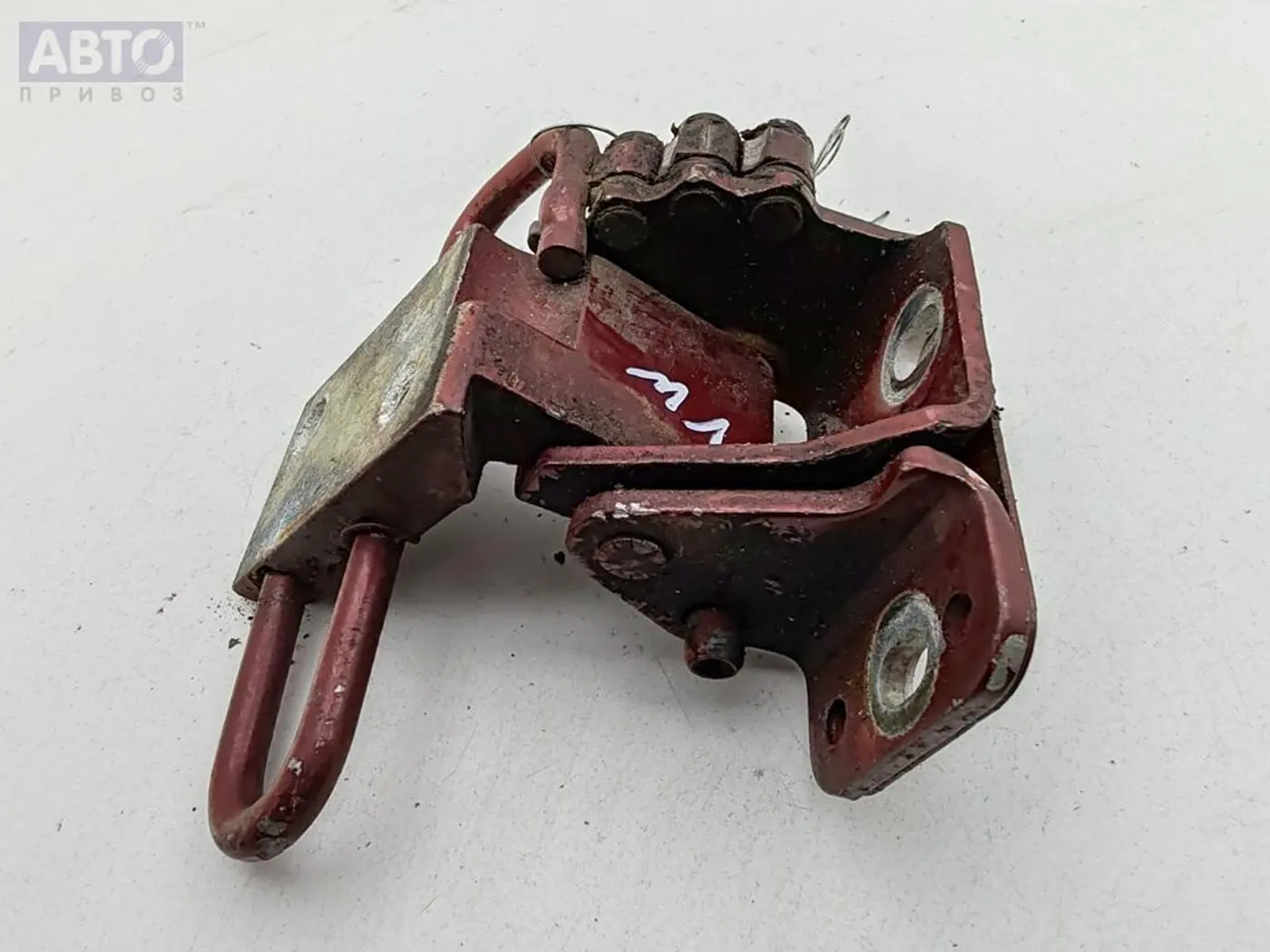 Петли к Volkswagen Passat 1998