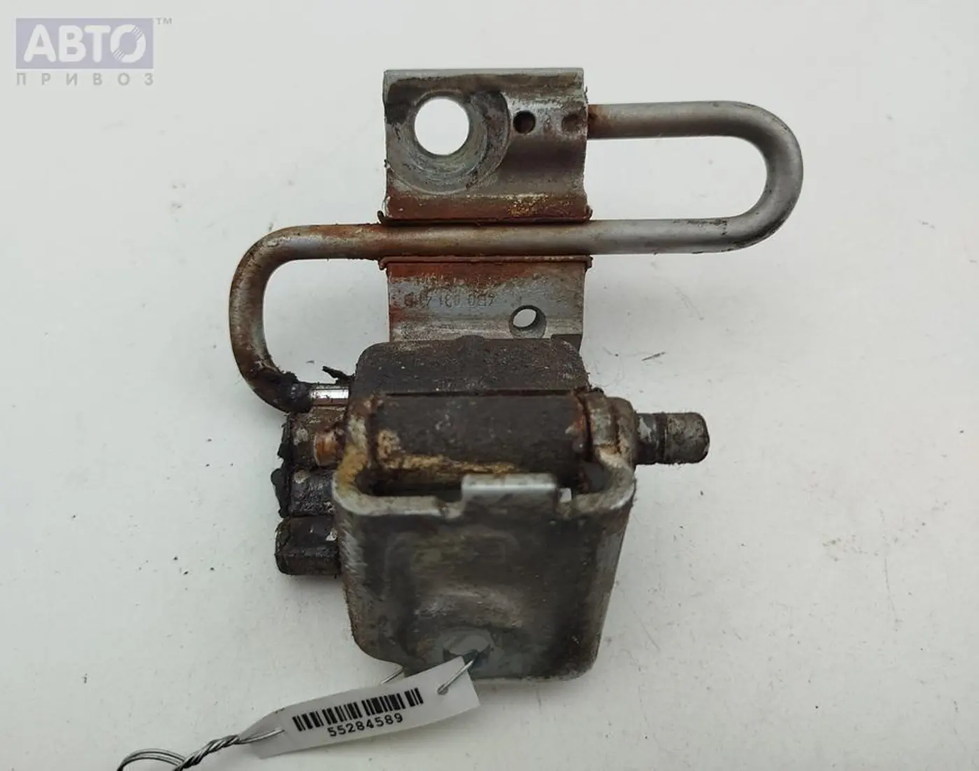 Петли к Volkswagen Passat 2004