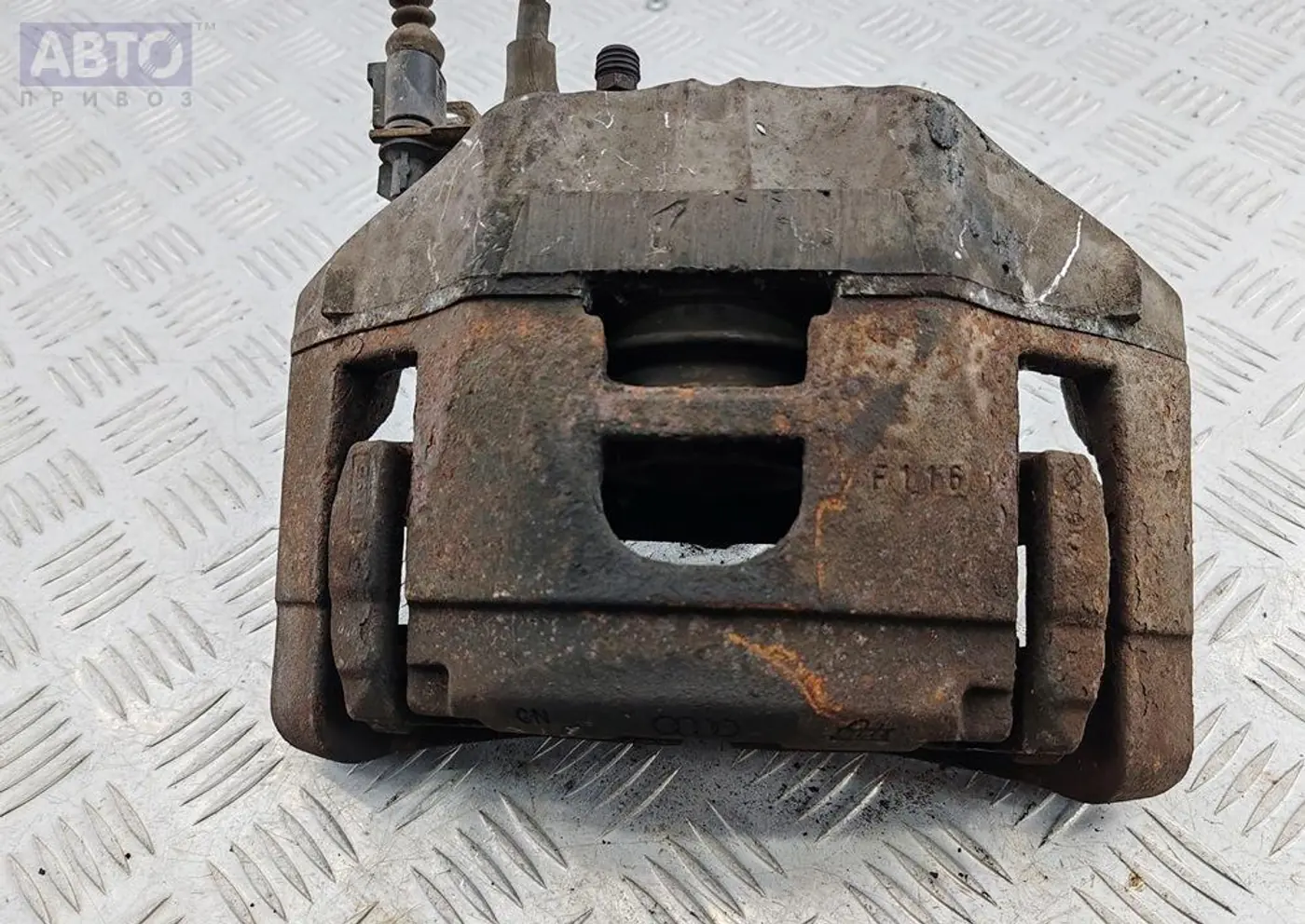 Суппорт к Audi A6 2005