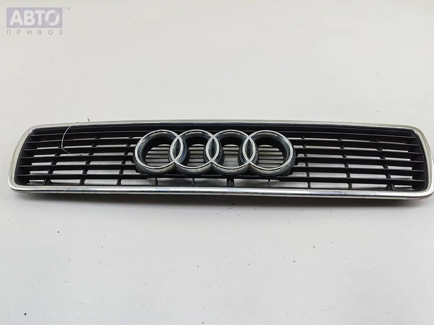 Решетка радиатора к Audi 80 1991