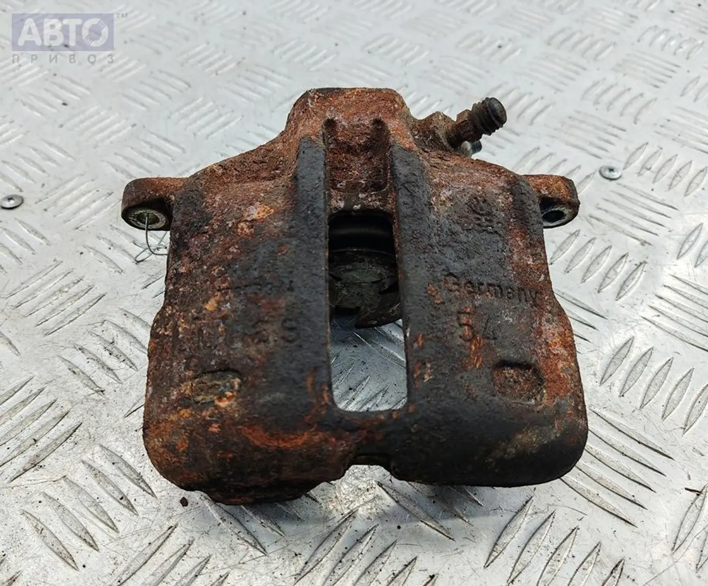 Суппорт к Audi 80 1992