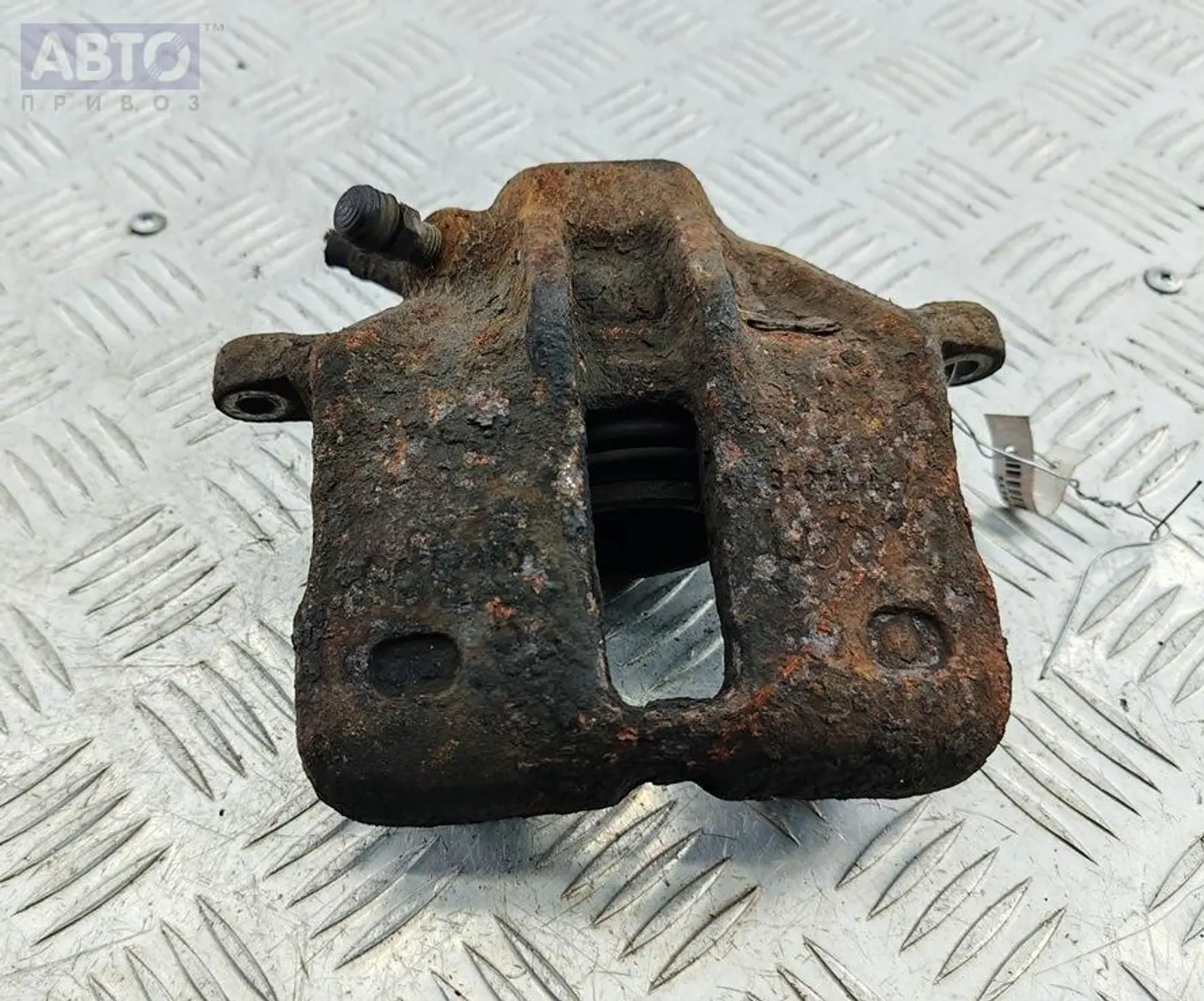 Суппорт к Audi 80 1994