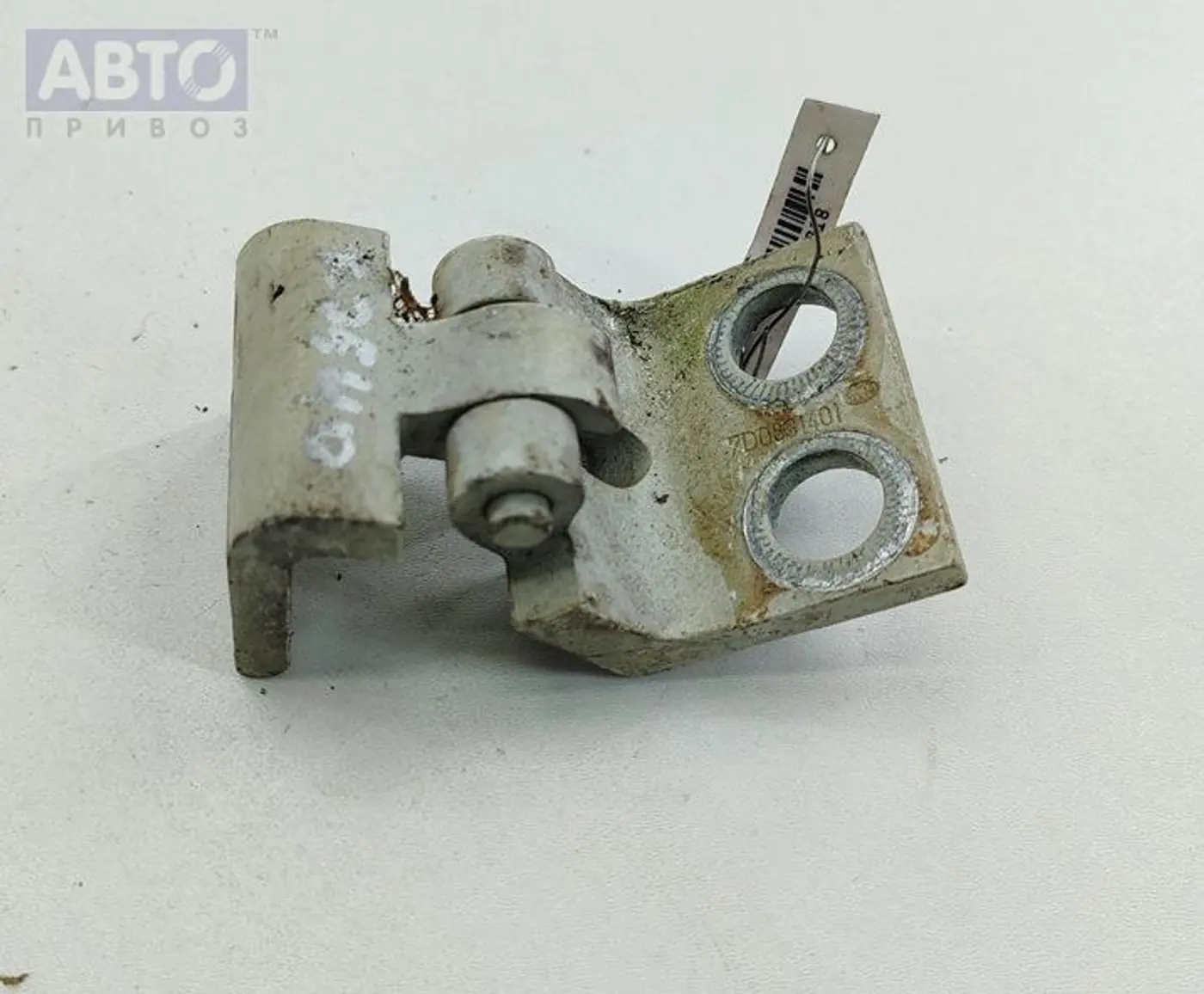 Петли к Volkswagen Transporter 1997