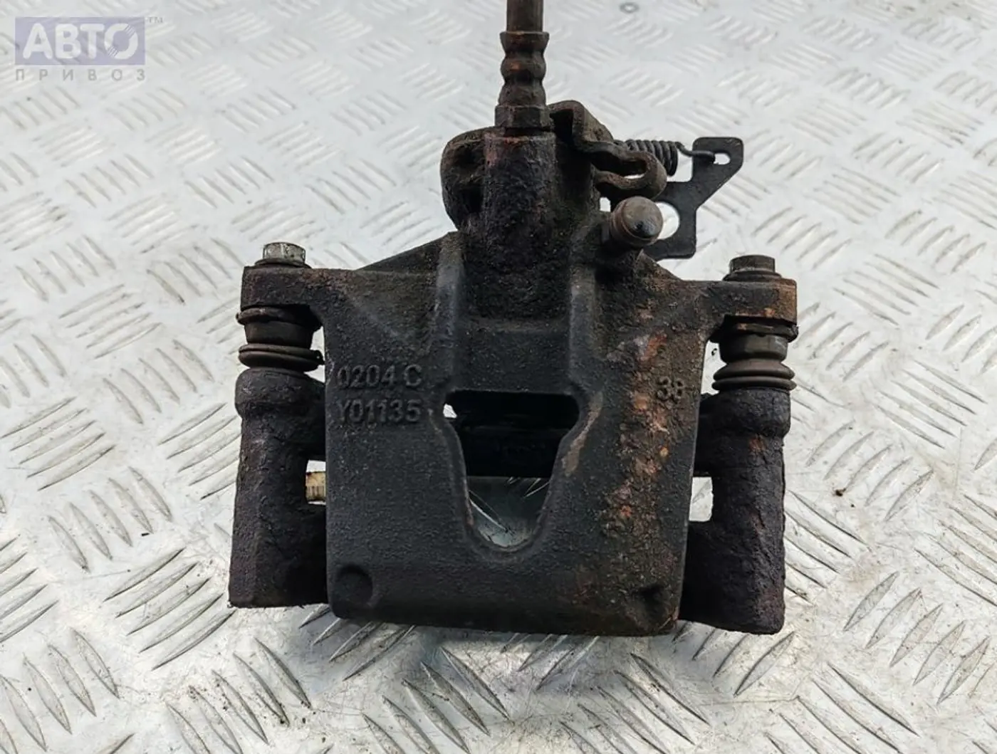 Суппорт к Ford Mondeo 2004