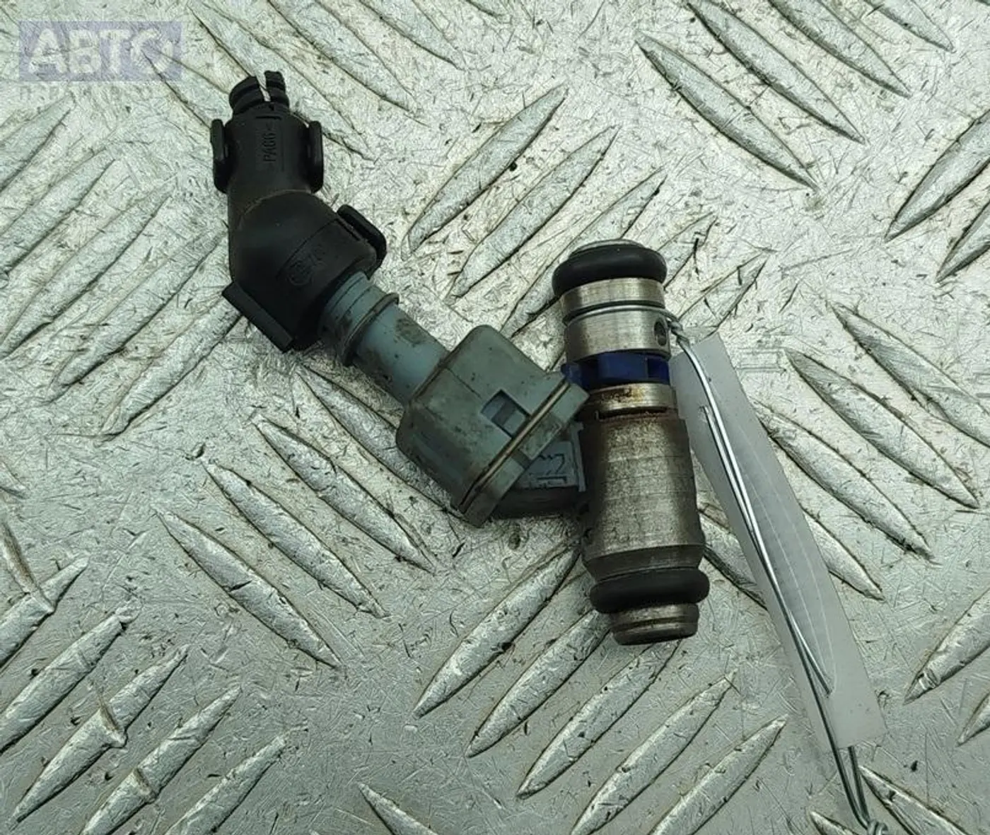 Форсунка к Fiat Stilo 2002
