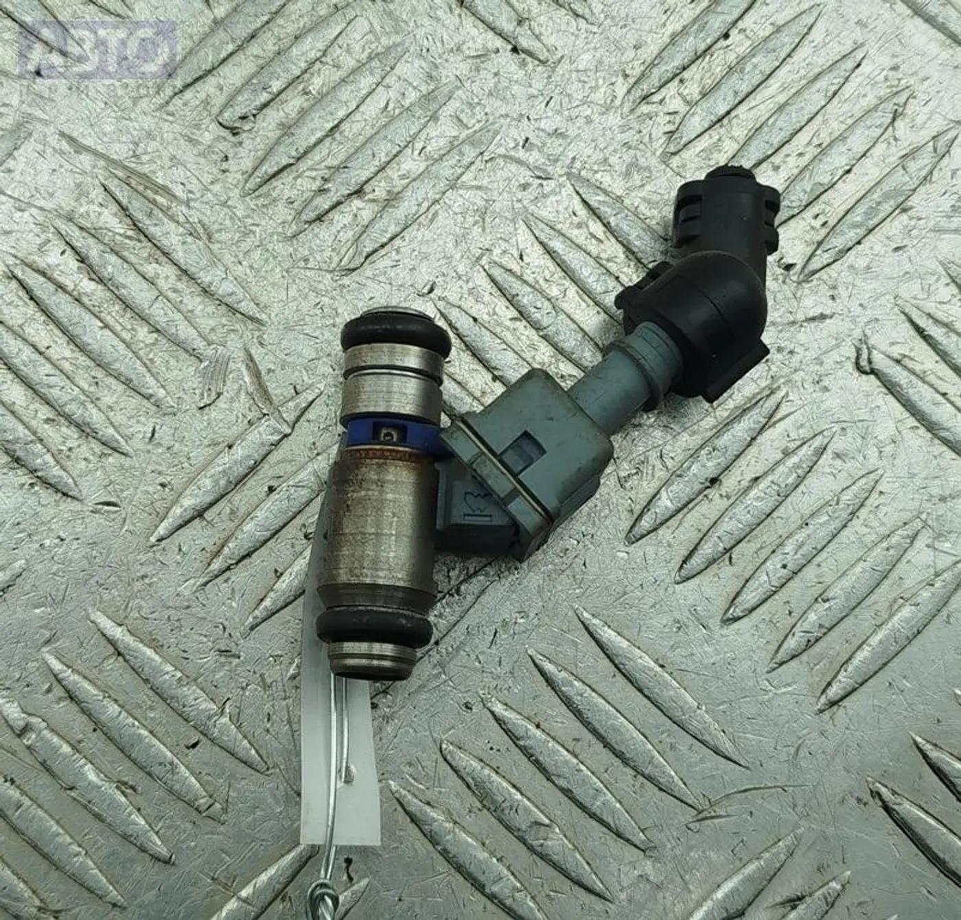 Форсунка к Fiat Stilo 2002