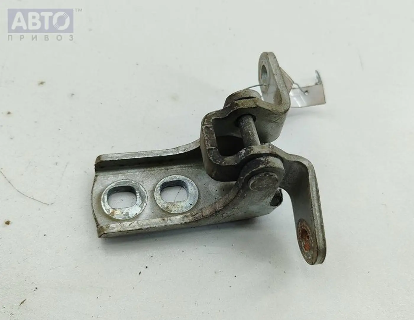 Петли к Opel Astra 2011