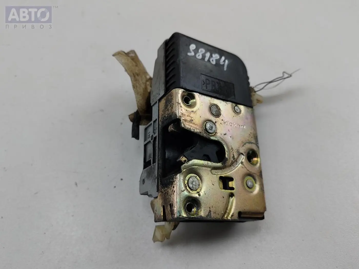 Замок двери к Citroen C5 2003