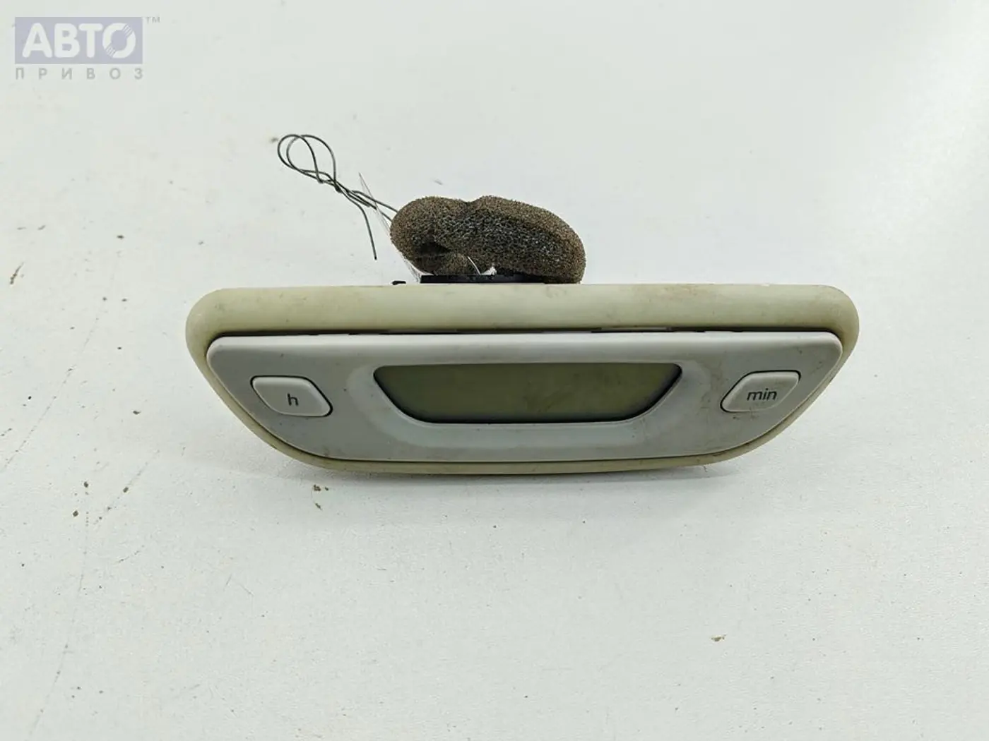Часы к Volkswagen Sharan 1999
