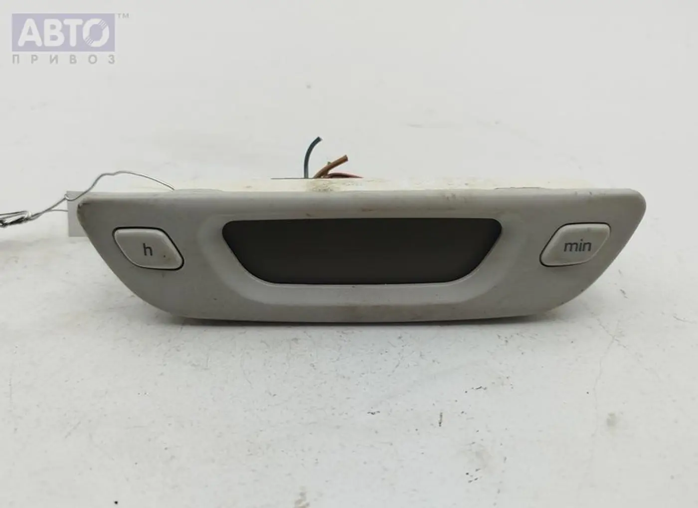 Часы к Volkswagen Sharan 1999