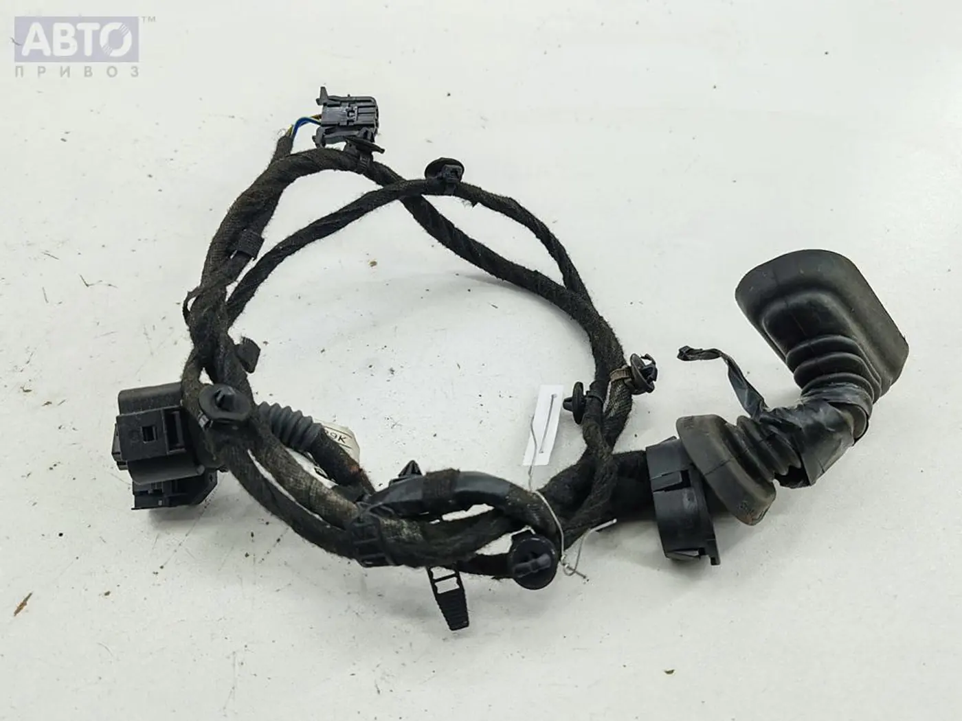 Проводка двери к Audi A4 2004