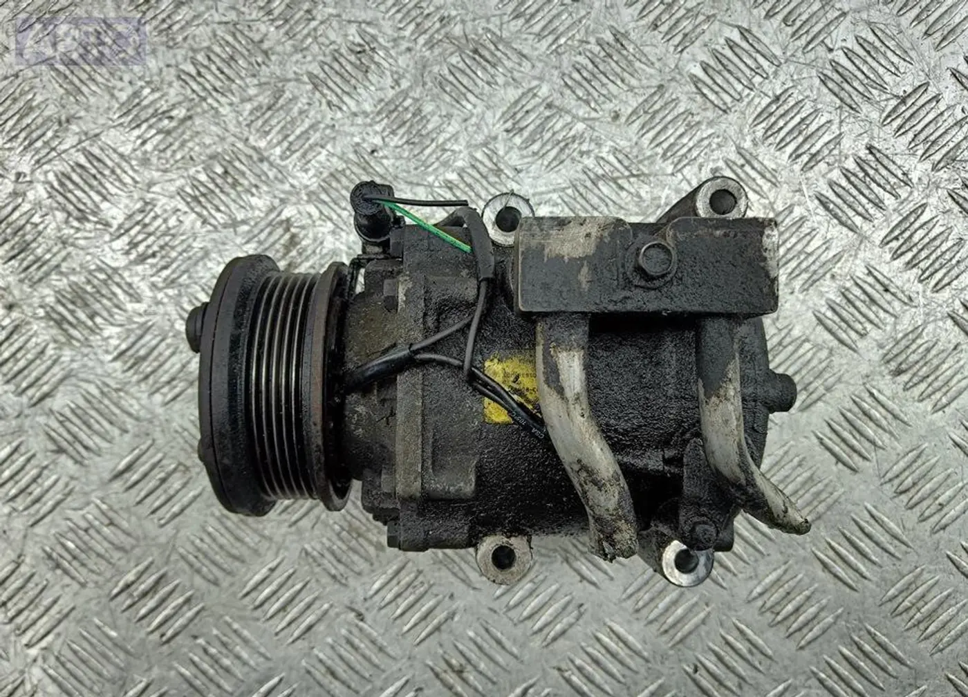 Компрессор кондиционера к Ford Mondeo 2003