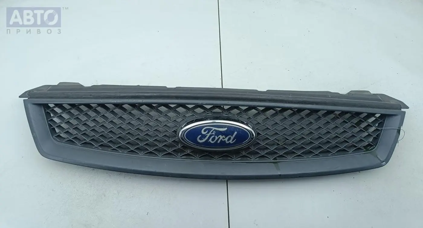 Решетка радиатора к Ford Focus 2005
