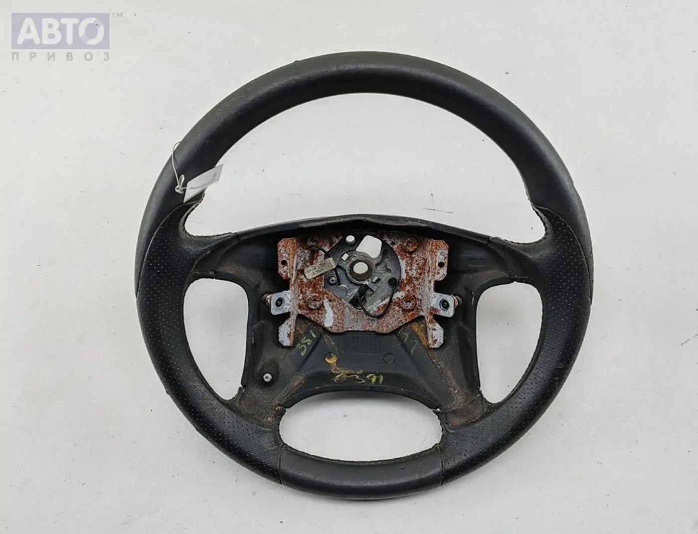 Руль к Volvo S40 1998