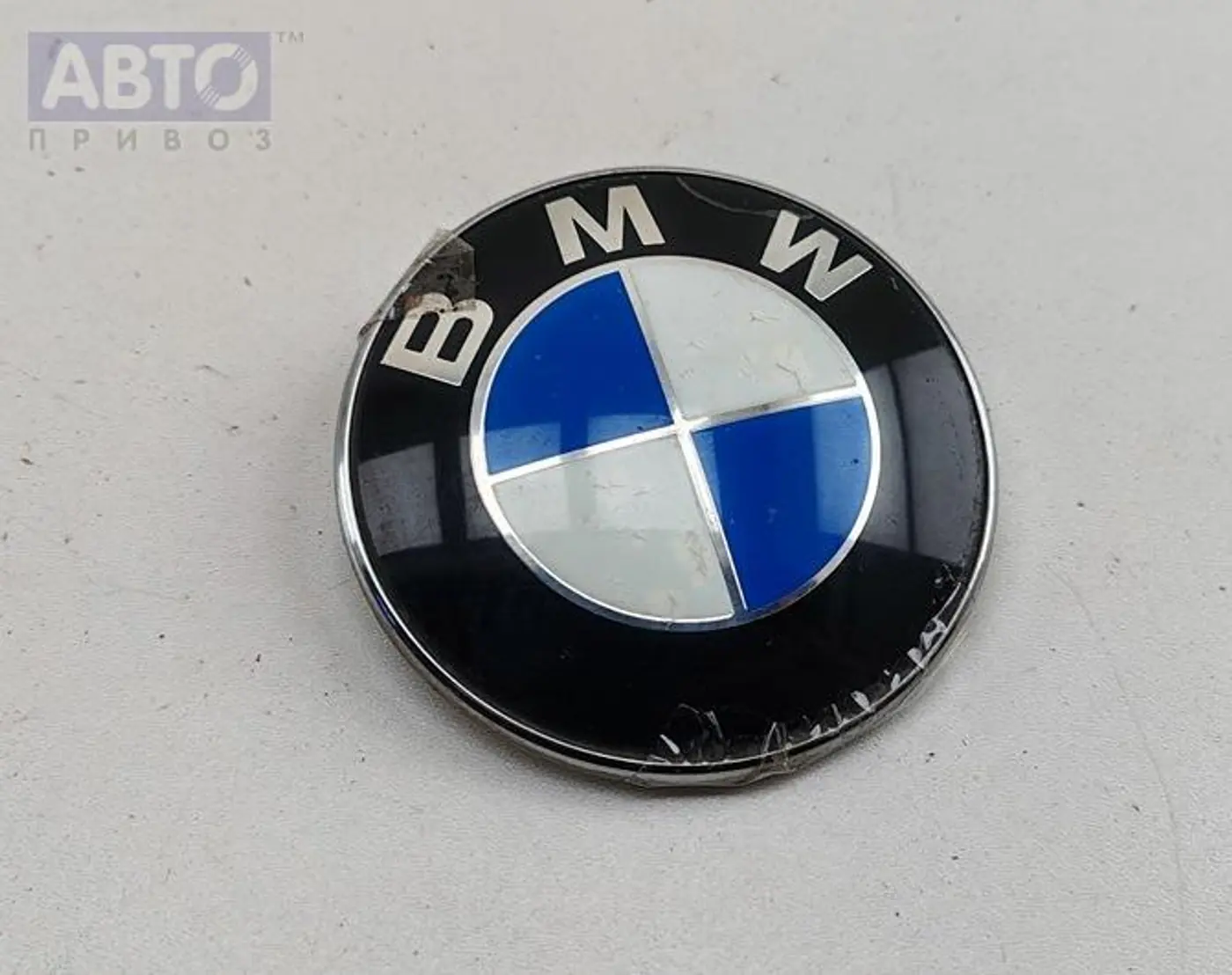 Эмблема к BMW 5 series 2005