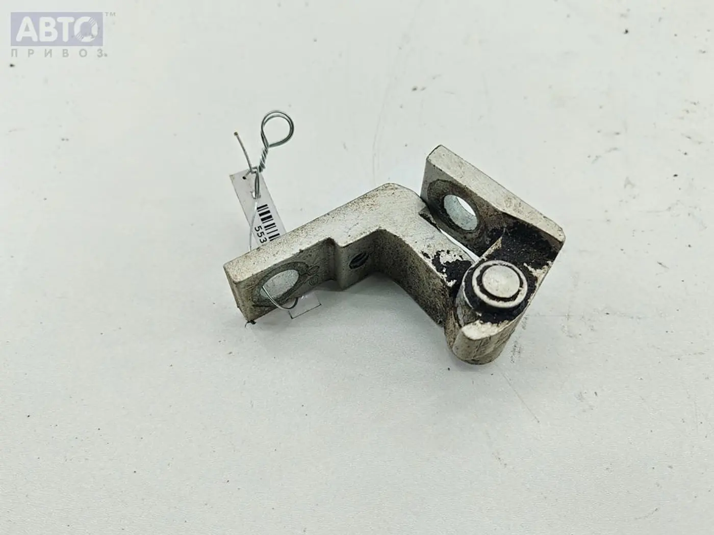 Петли к Volkswagen Passat 1997