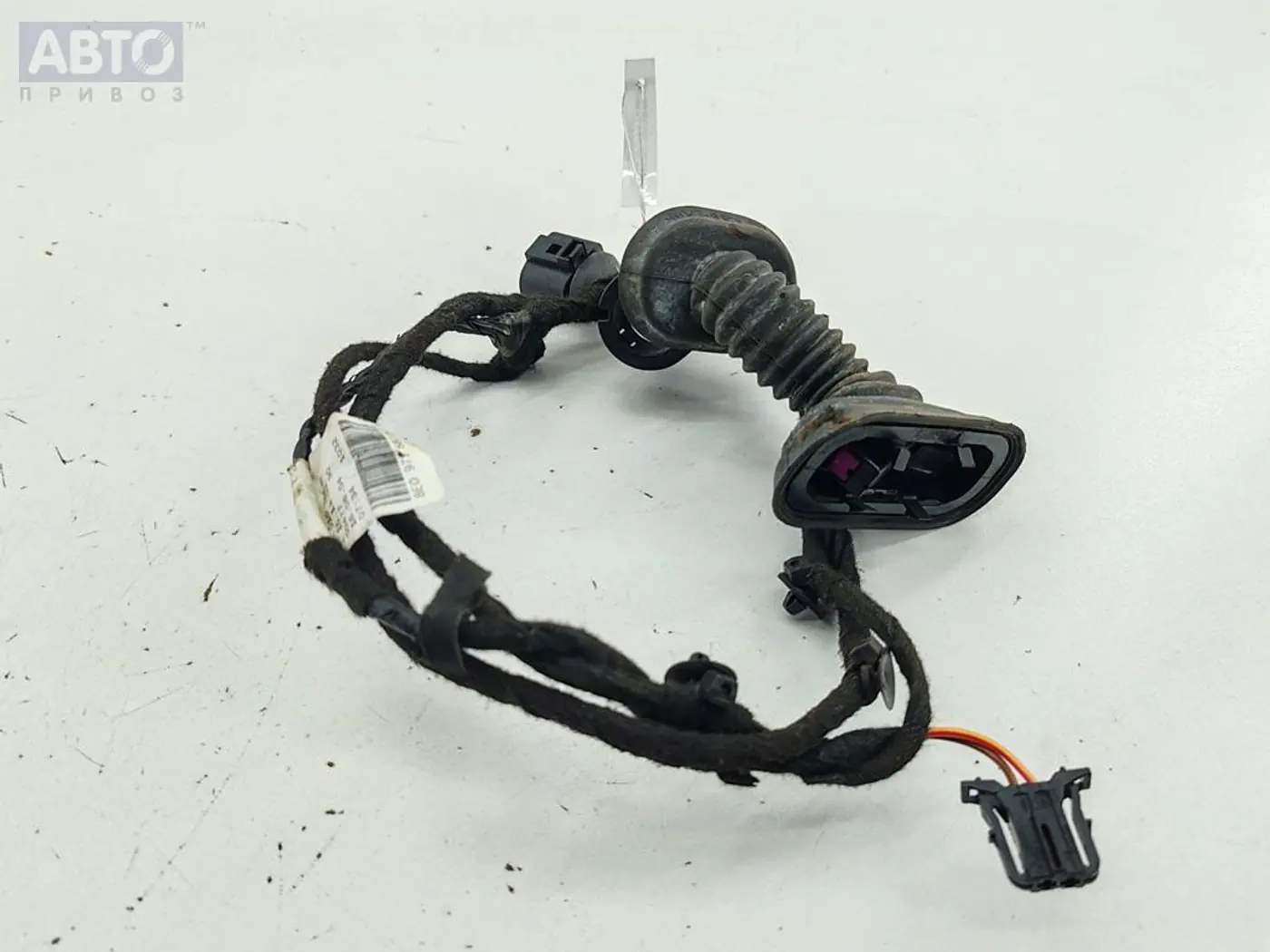 Проводка двери к Audi A4 2004