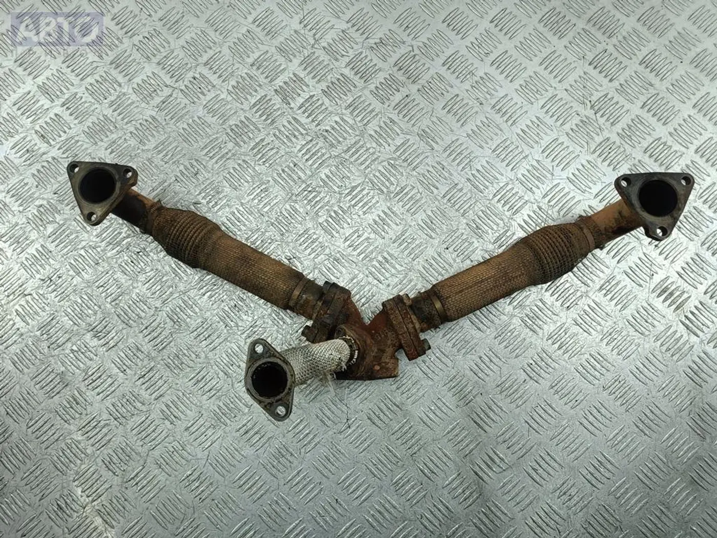 Приемная труба к Volkswagen Touareg 2006