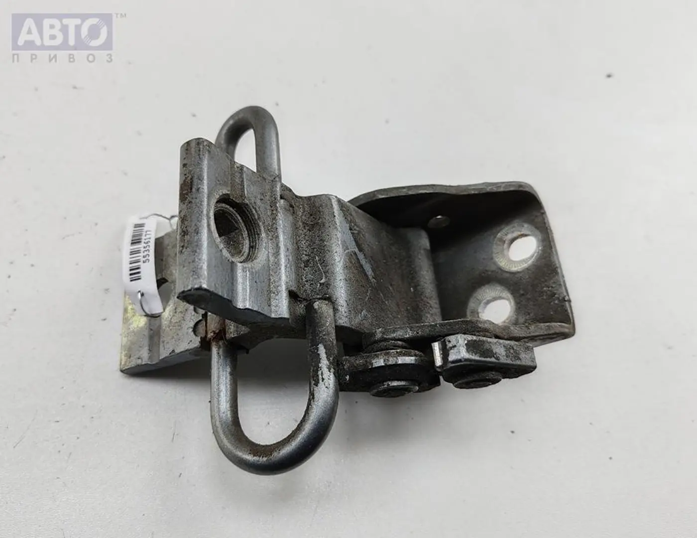 Петли к Audi 80 1991