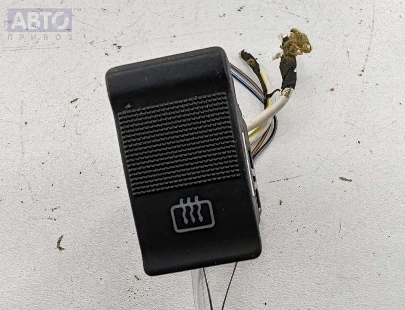 Кнопка  к Audi 80 1991