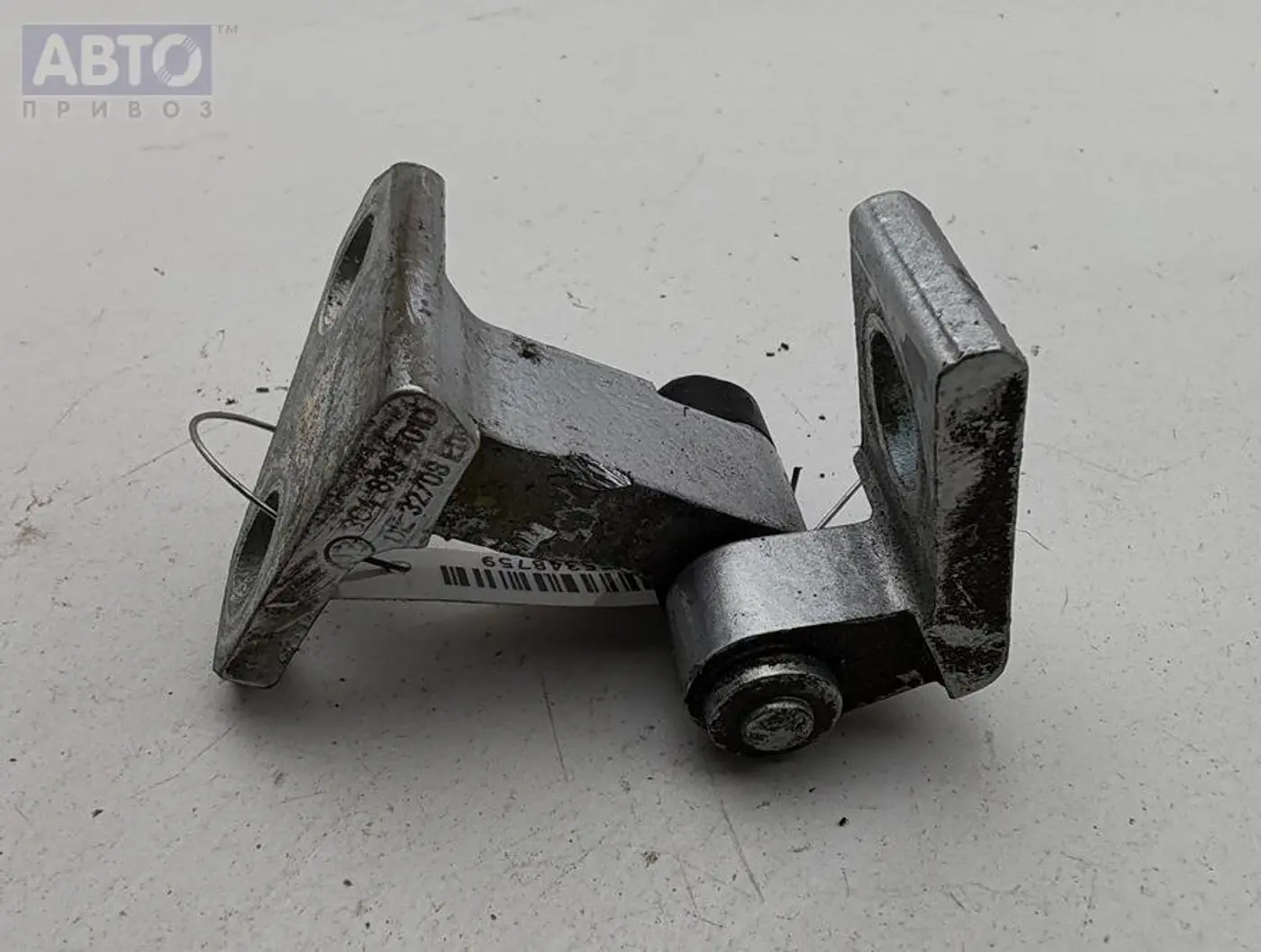 Петли к Volkswagen Passat 2008