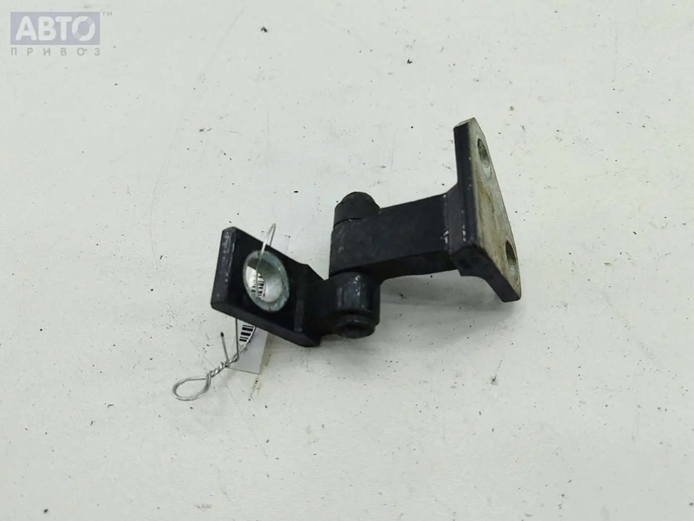Петли к Volkswagen Passat 2007