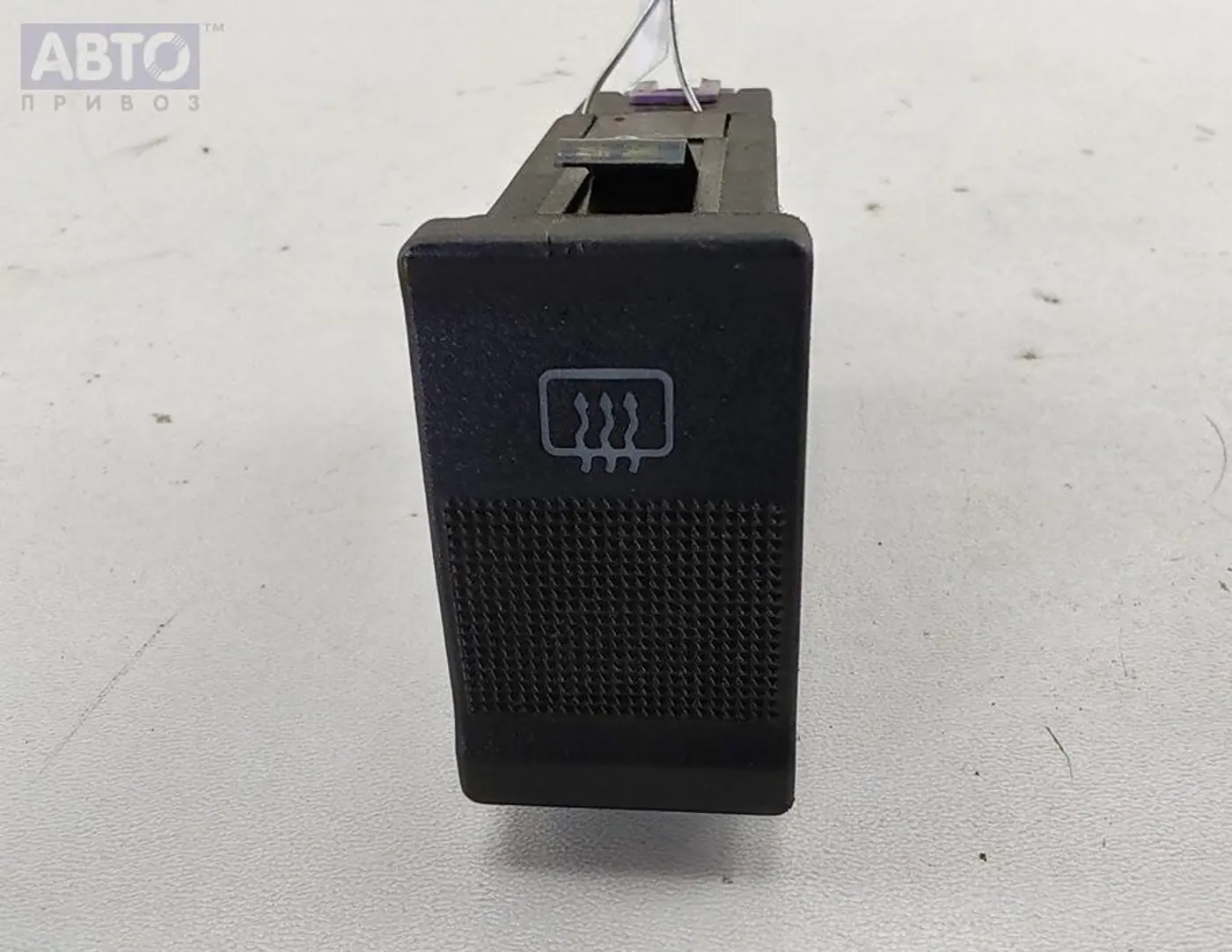 Кнопка  к Audi 80 1992