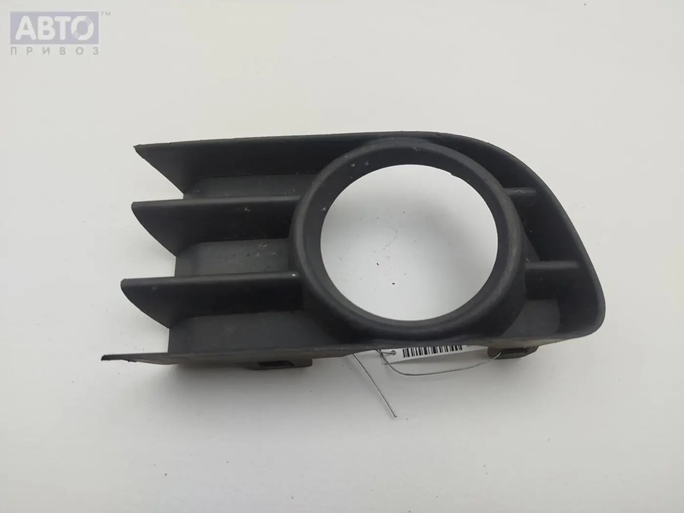 Рамка фары к Renault Megane 2004
