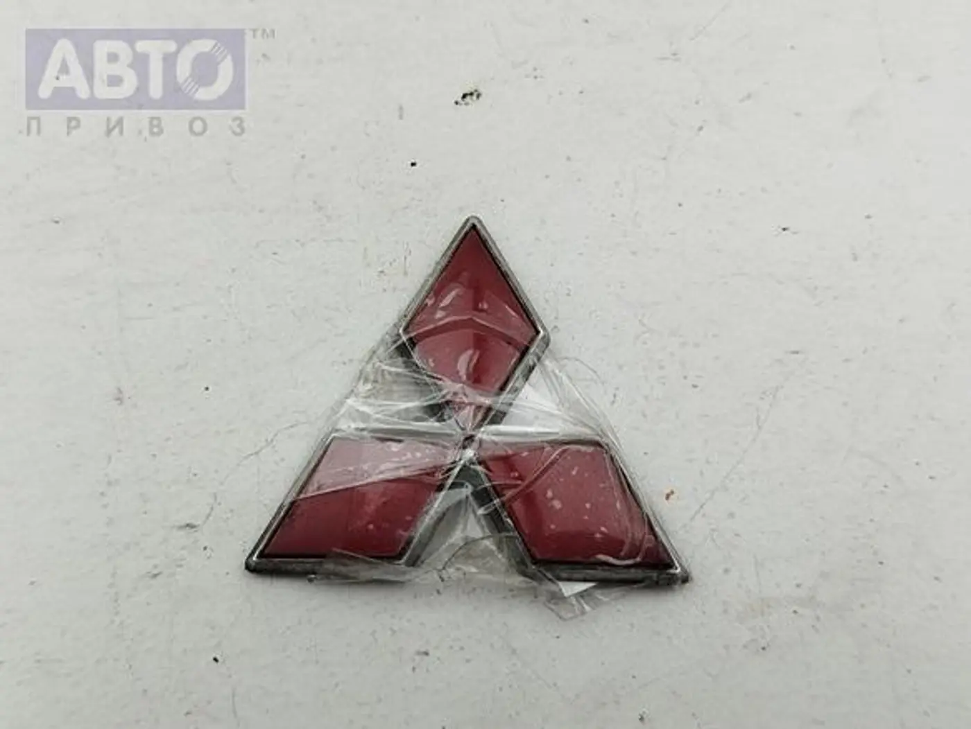 Эмблема к Mitsubishi Space Star 1999