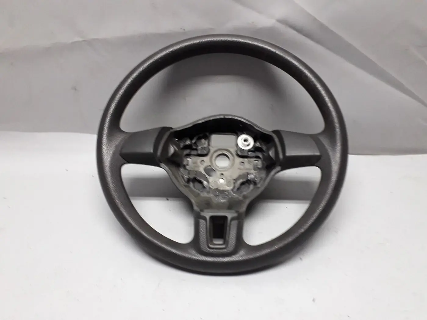 Руль к Volkswagen Jetta 2012
