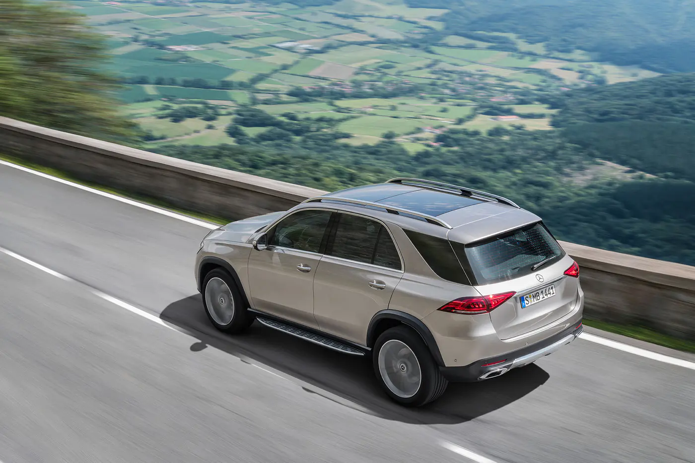 Сообразили на троих: обновленные кроссоверы Mercedes GLE, GLE Coupe и GLS