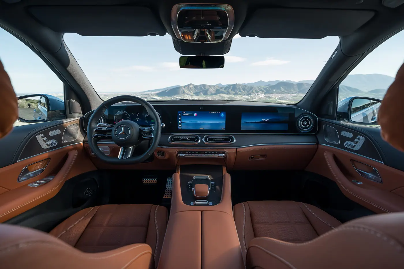 Сообразили на троих: обновленные кроссоверы Mercedes GLE, GLE Coupe и GLS
