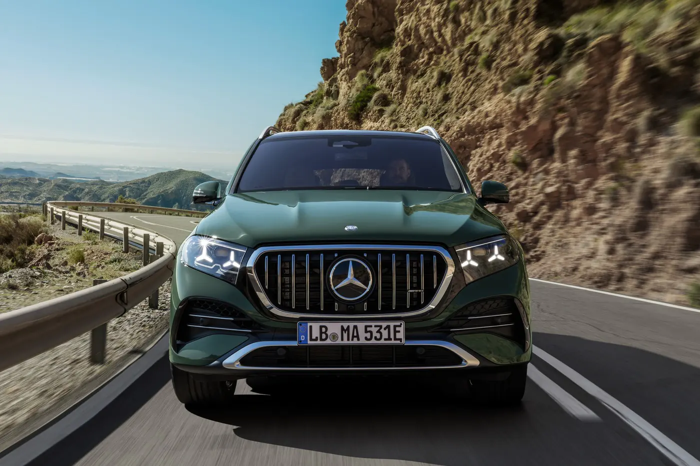 Сообразили на троих: обновленные кроссоверы Mercedes GLE, GLE Coupe и GLS