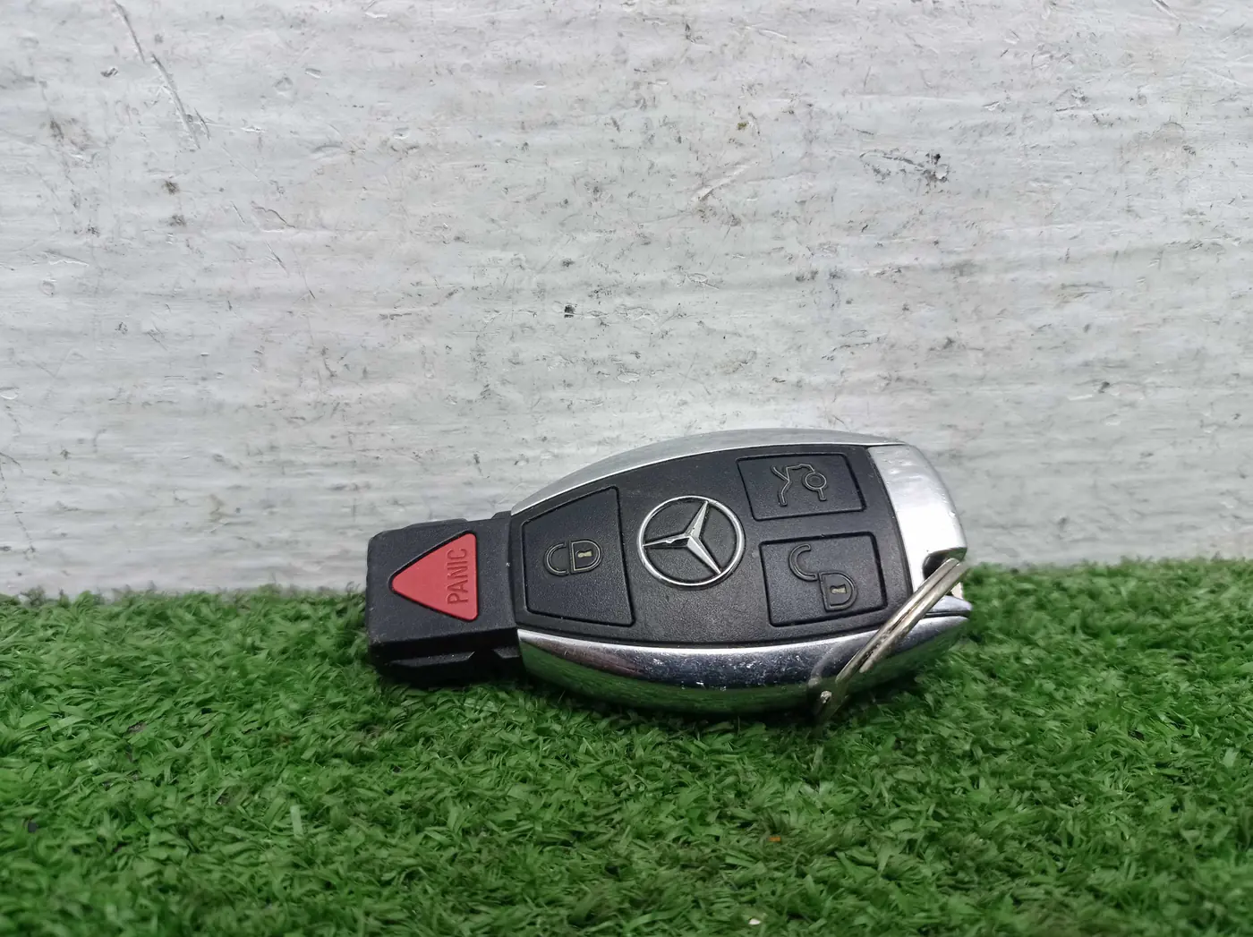 Ключ к Mercedes-Benz Clarus 2019