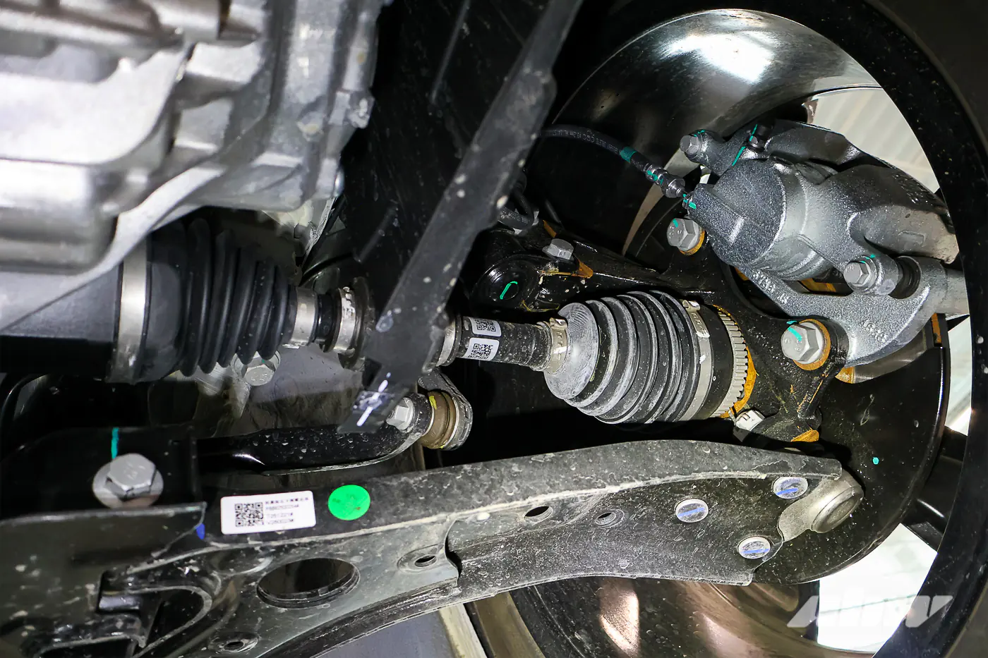 Чем удивит новичок: разборка Geely Cityray