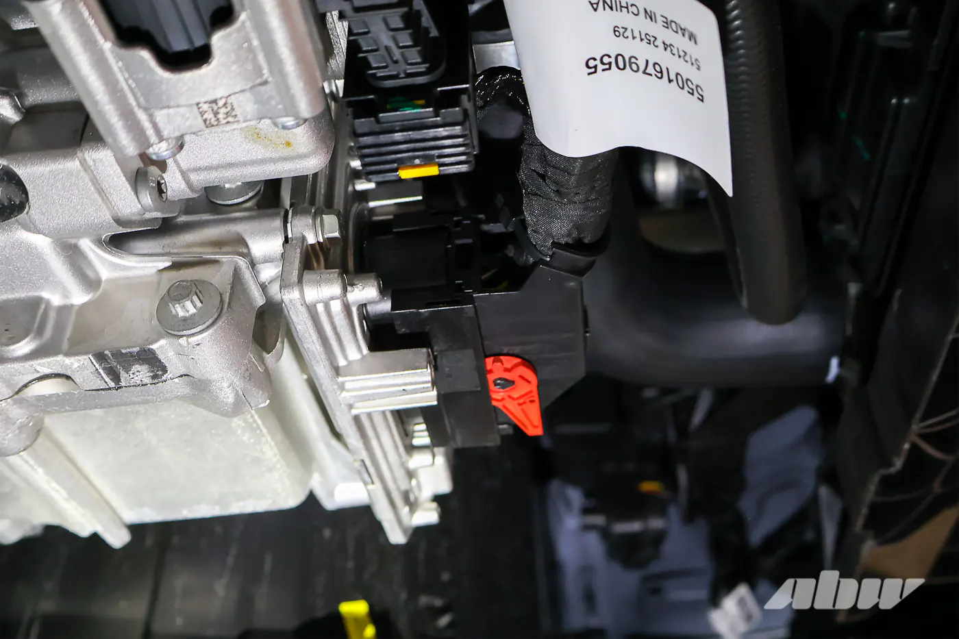 Чем удивит новичок: разборка Geely Cityray