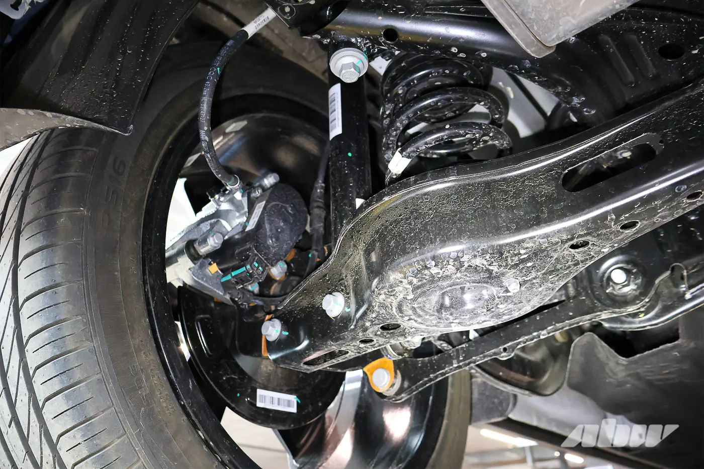 Чем удивит новичок: разборка Geely Cityray