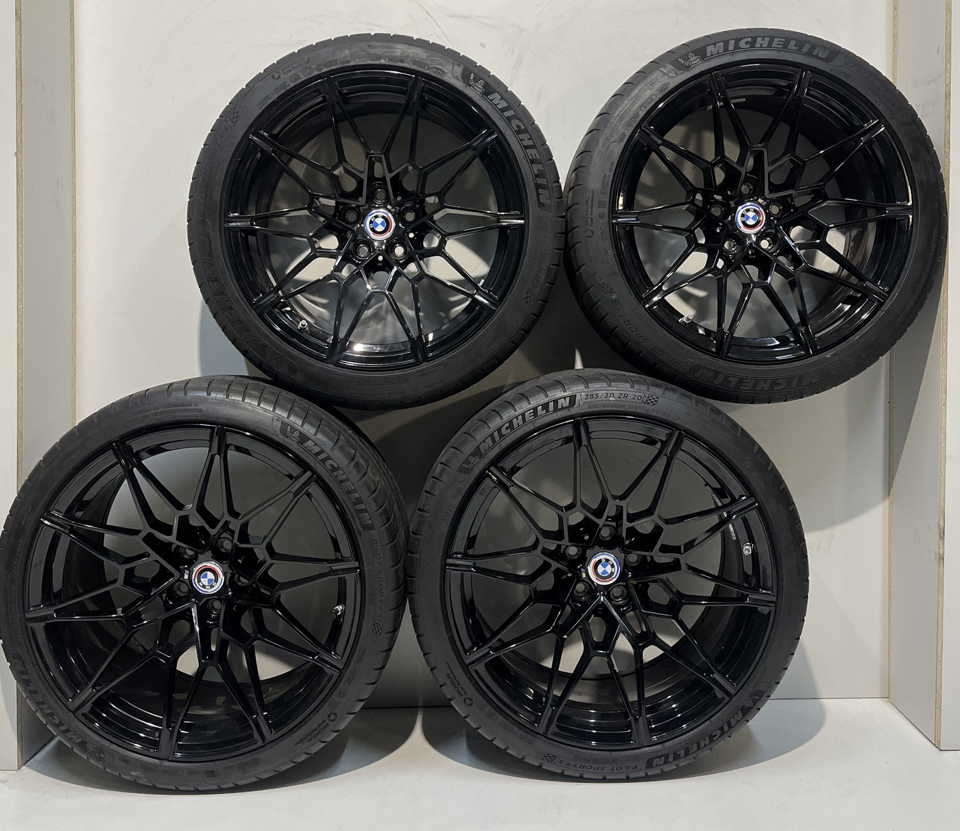 9.5xR19 5 112 ET20 DIA66.6 к BMW M3