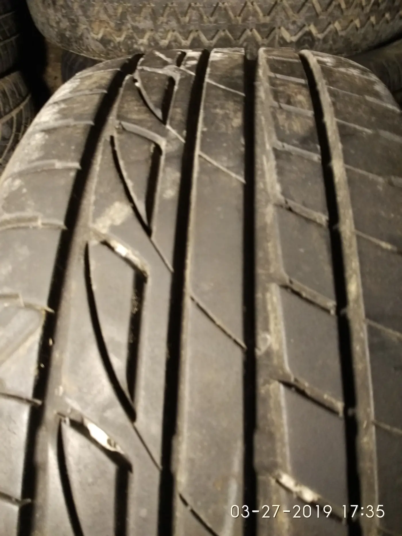 R14 185 55 Bridgestone playz pz 1
