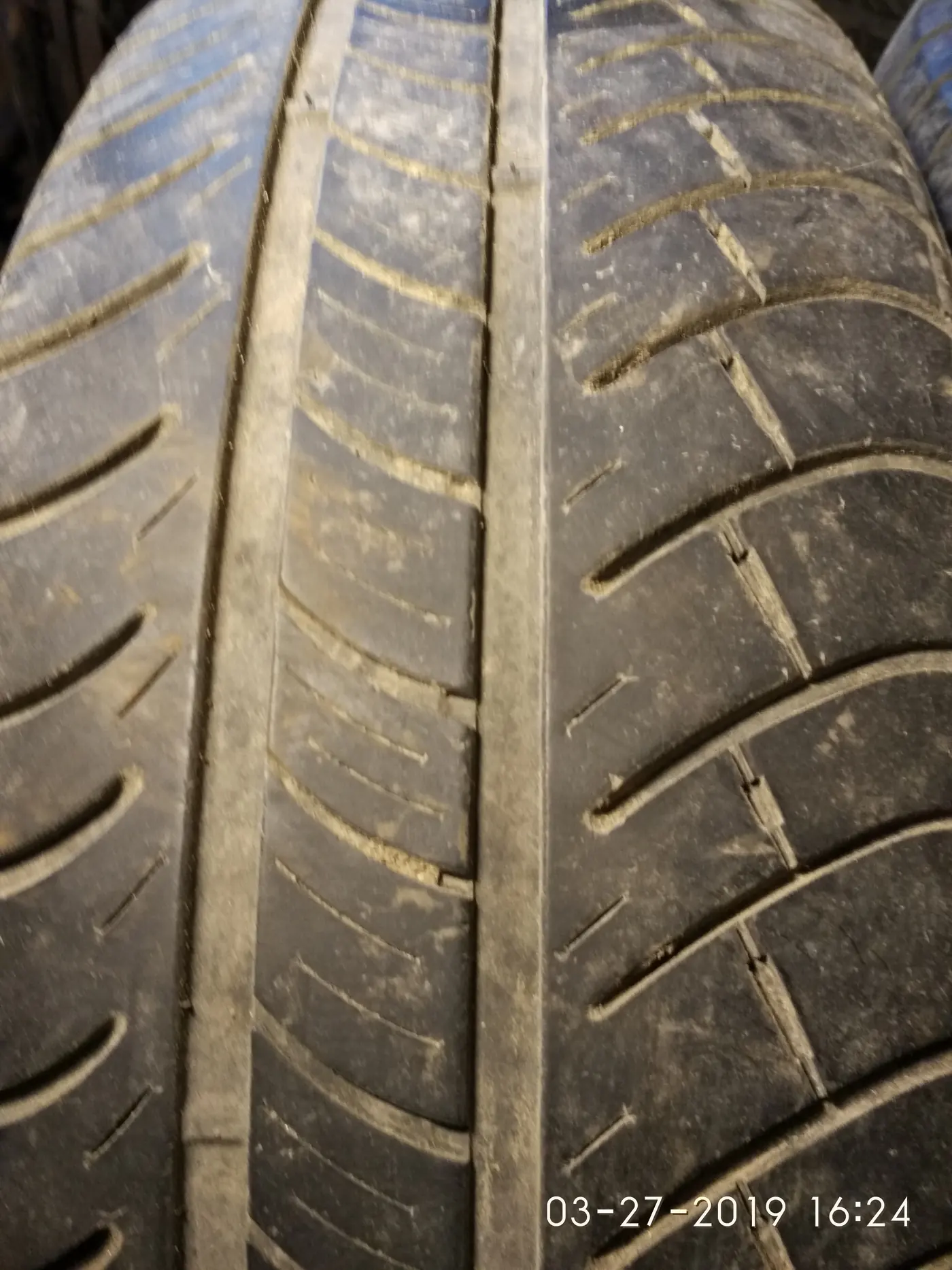 R15 185 65 Michelin energy e3a